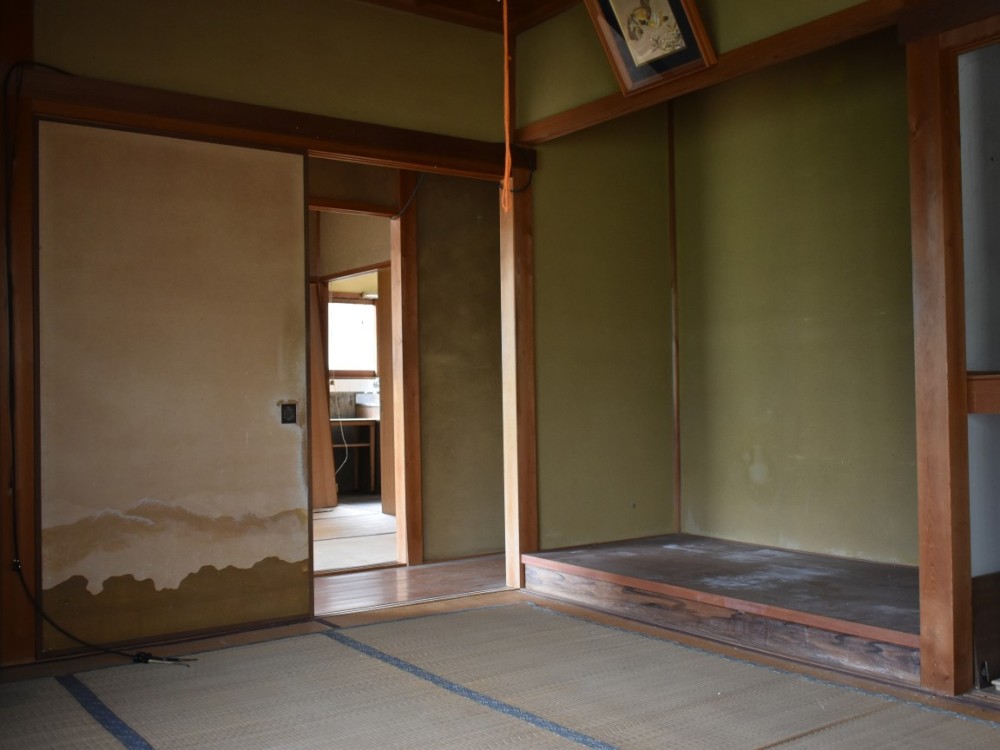 京北塔町☆平家DIY物件の画像